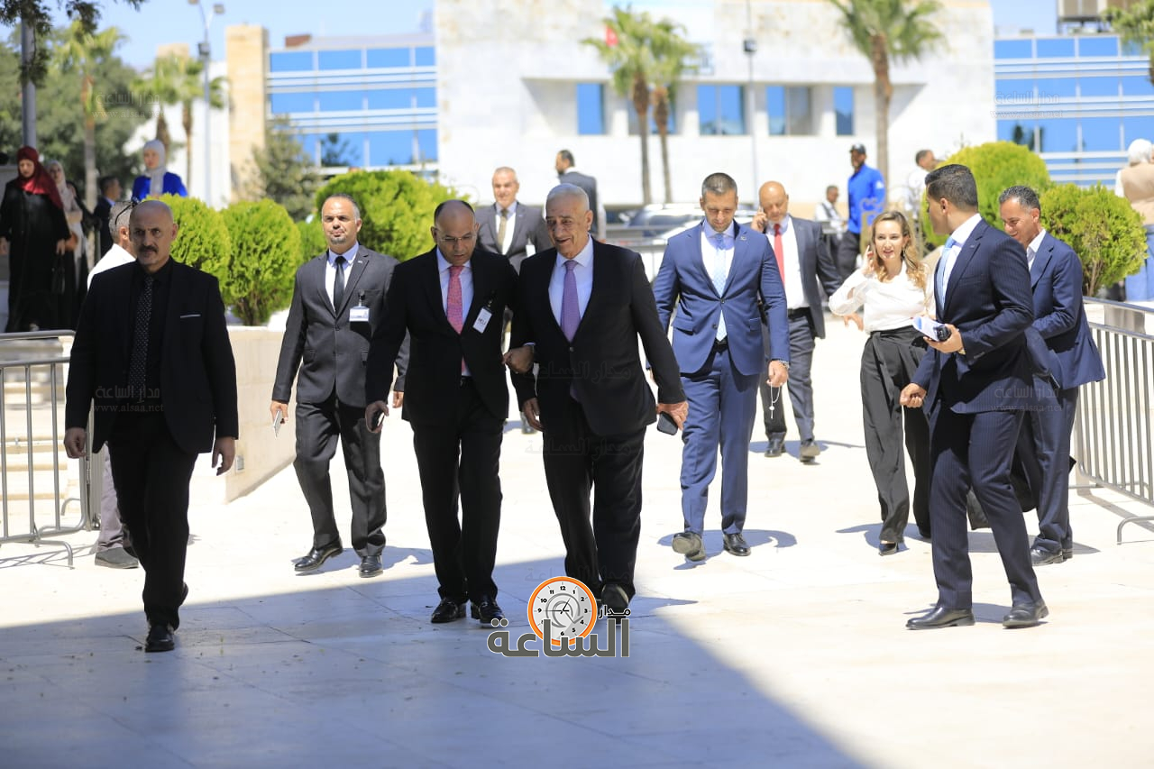 Madar Al-Saa Images 0.13025234262833285