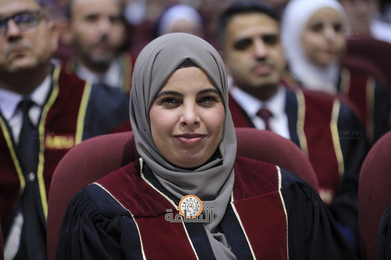 Madar Al-Saa Images 0.881707875650008