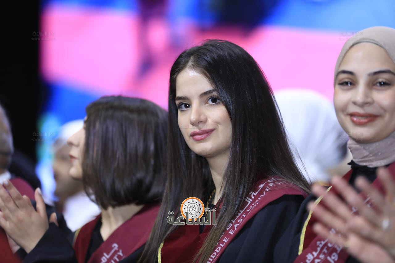 Madar Al-Saa Images 0.1577959663664955