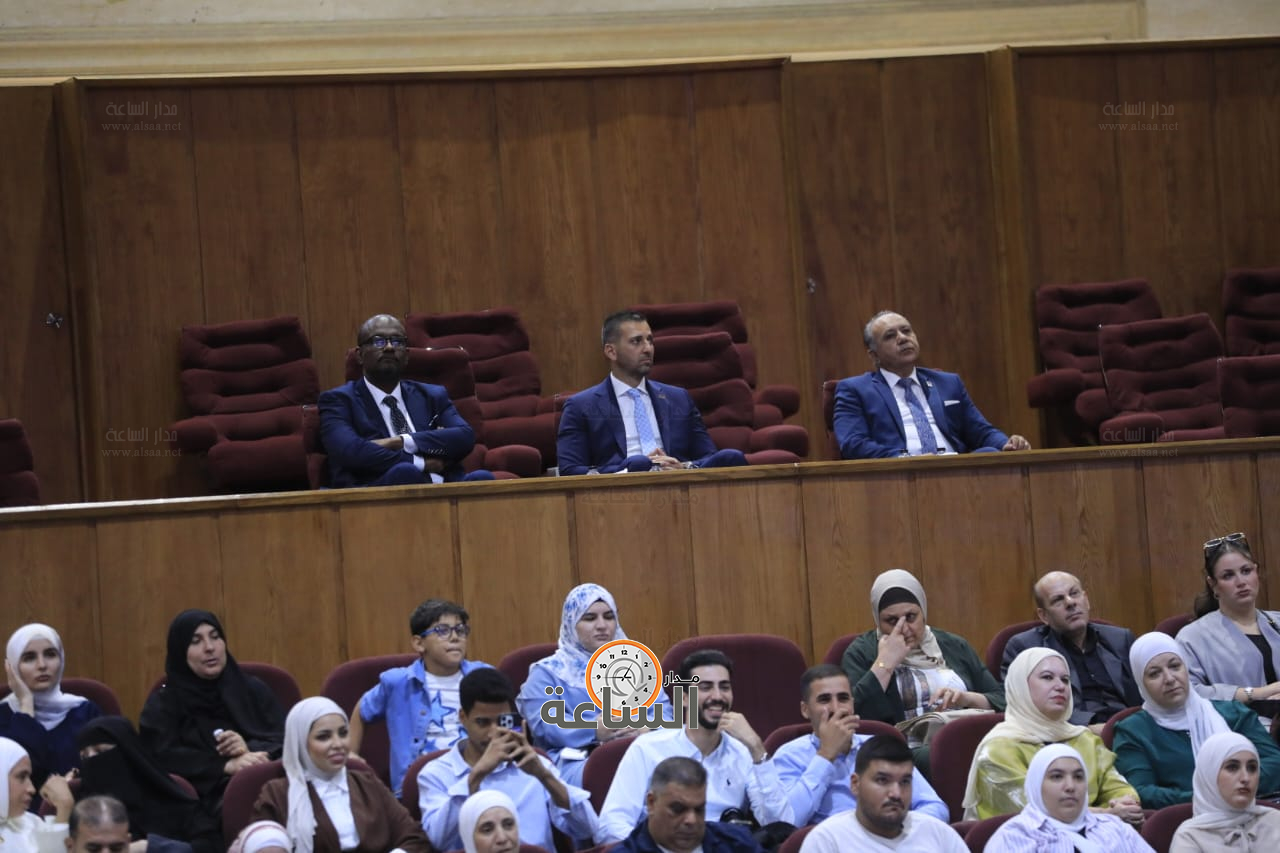 Madar Al-Saa Images 0.08407501611300638