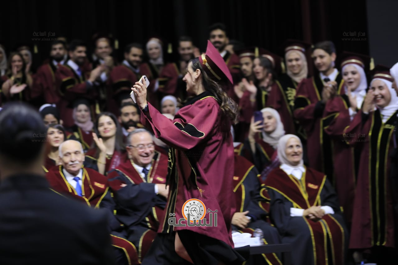 Madar Al-Saa Images 0.4980725436936124