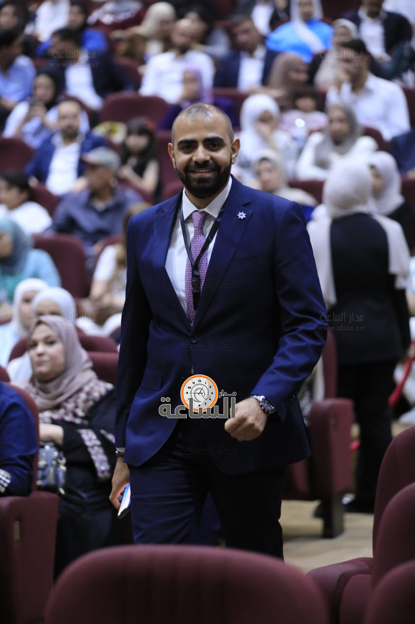 Madar Al-Saa Images 0.585863521180477