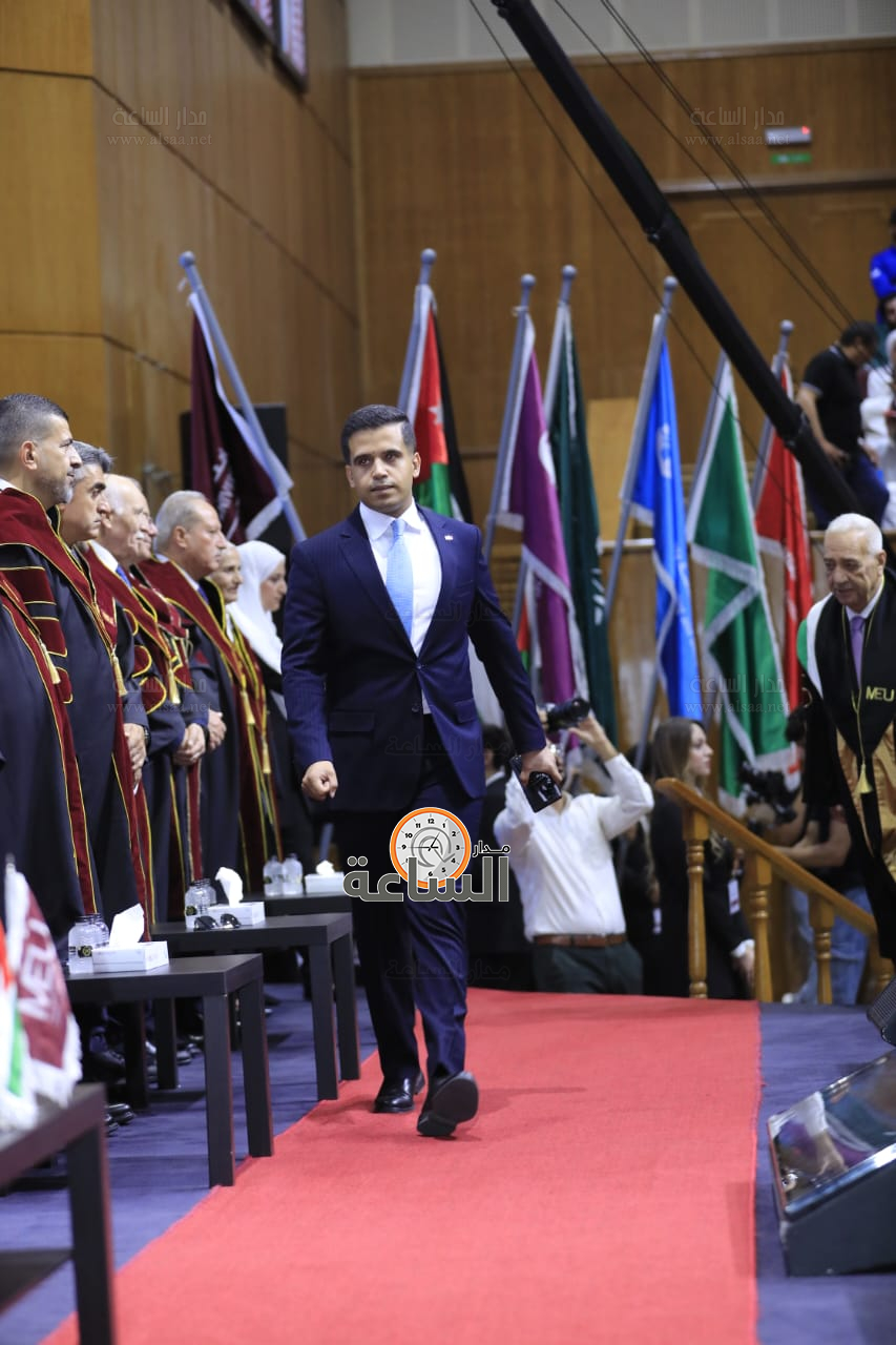 Madar Al-Saa Images 0.3295320392750073