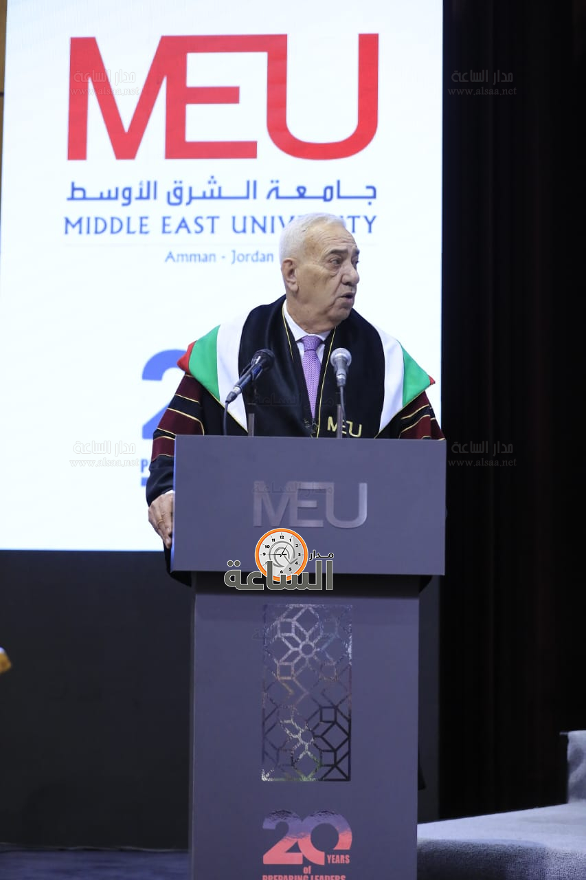 Madar Al-Saa Images 0.38783101935161046