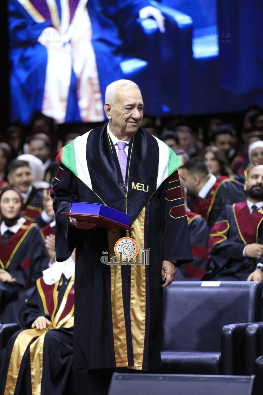 Madar Al-Saa Images 0.8287368271396469