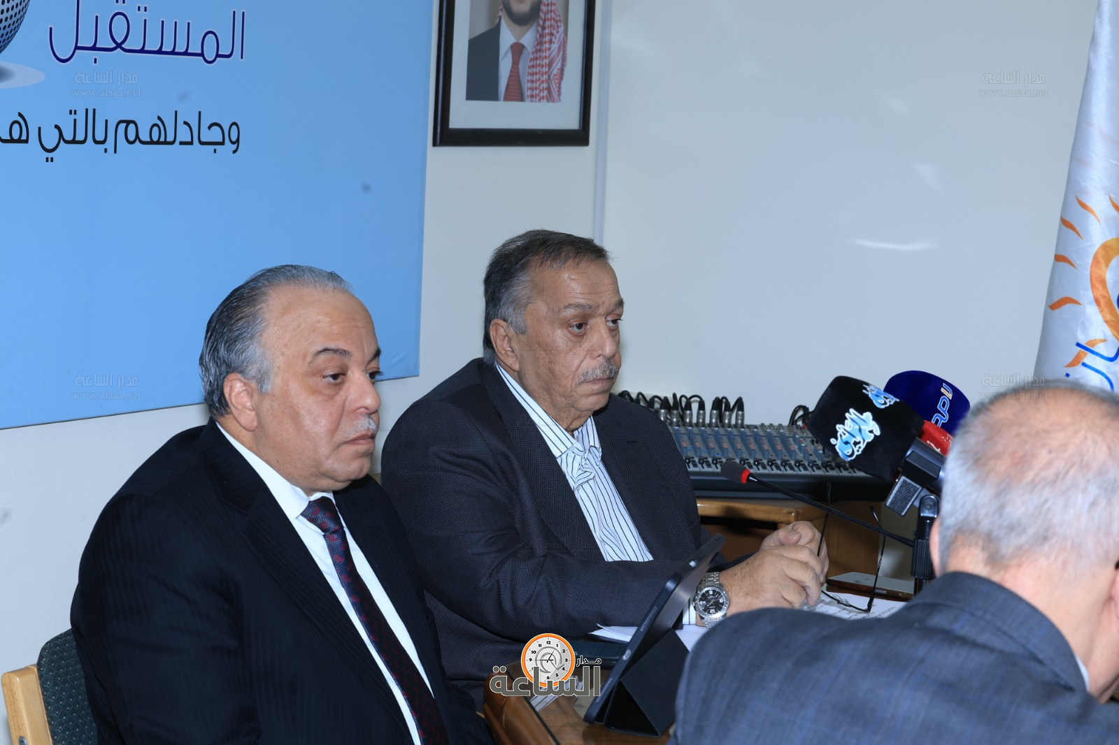 Madar Al-Saa Images 0.9089069713441721