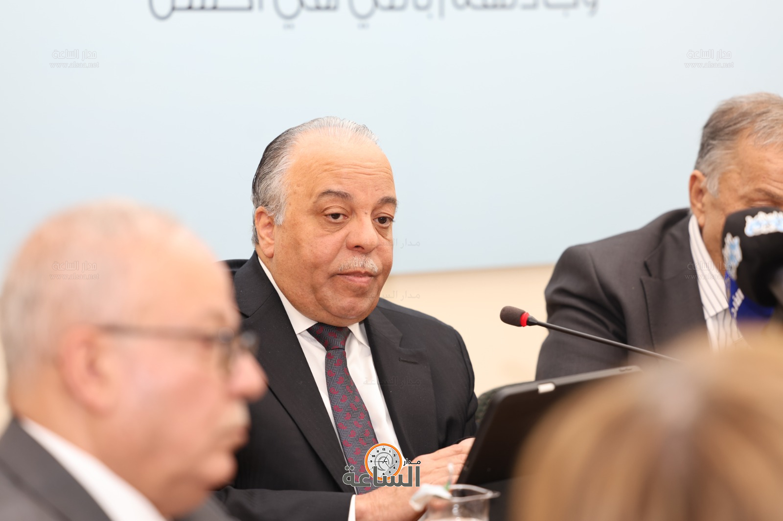 Madar Al-Saa Images 0.2551964039197935