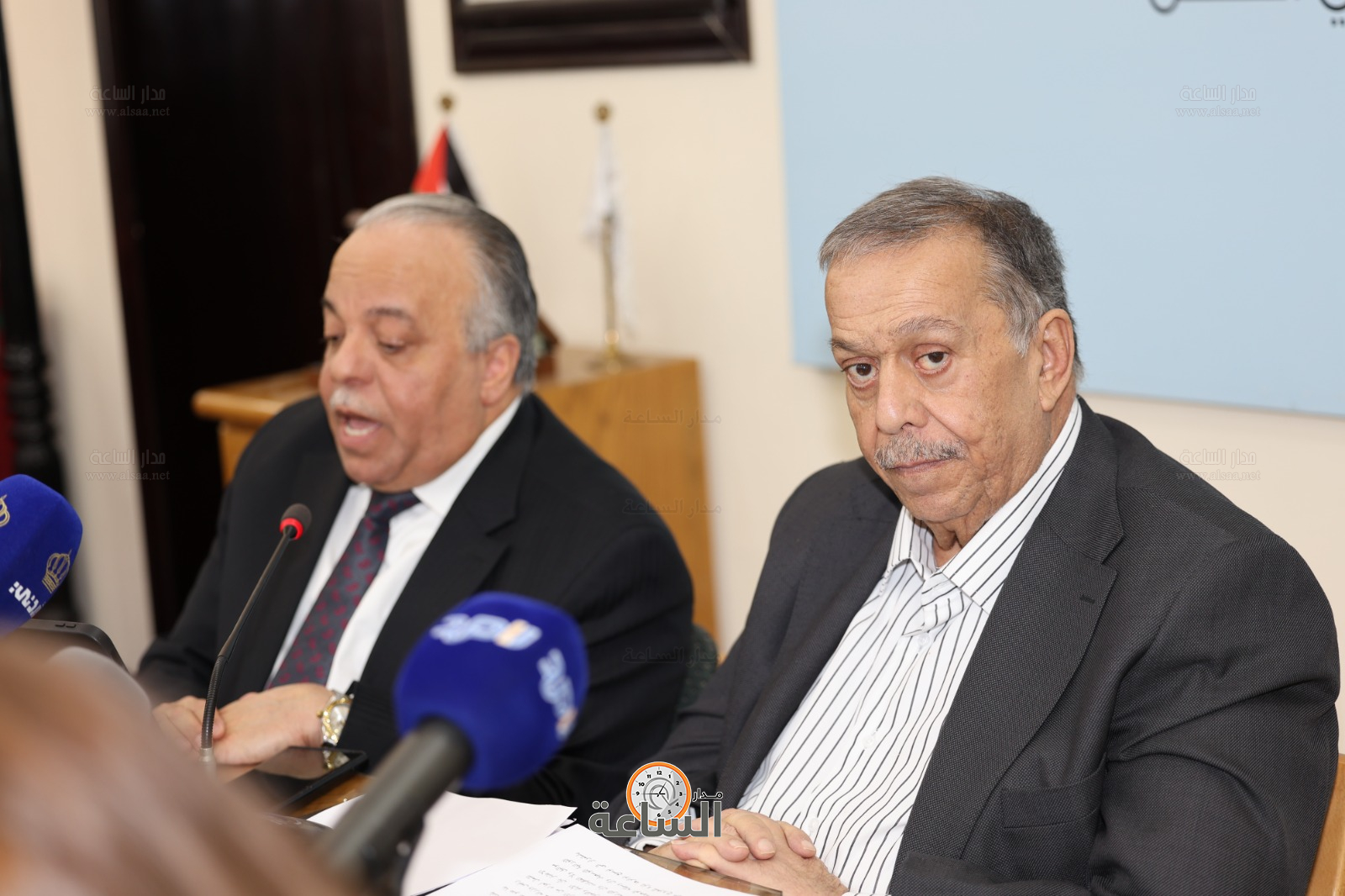 Madar Al-Saa Images 0.7751887097214233