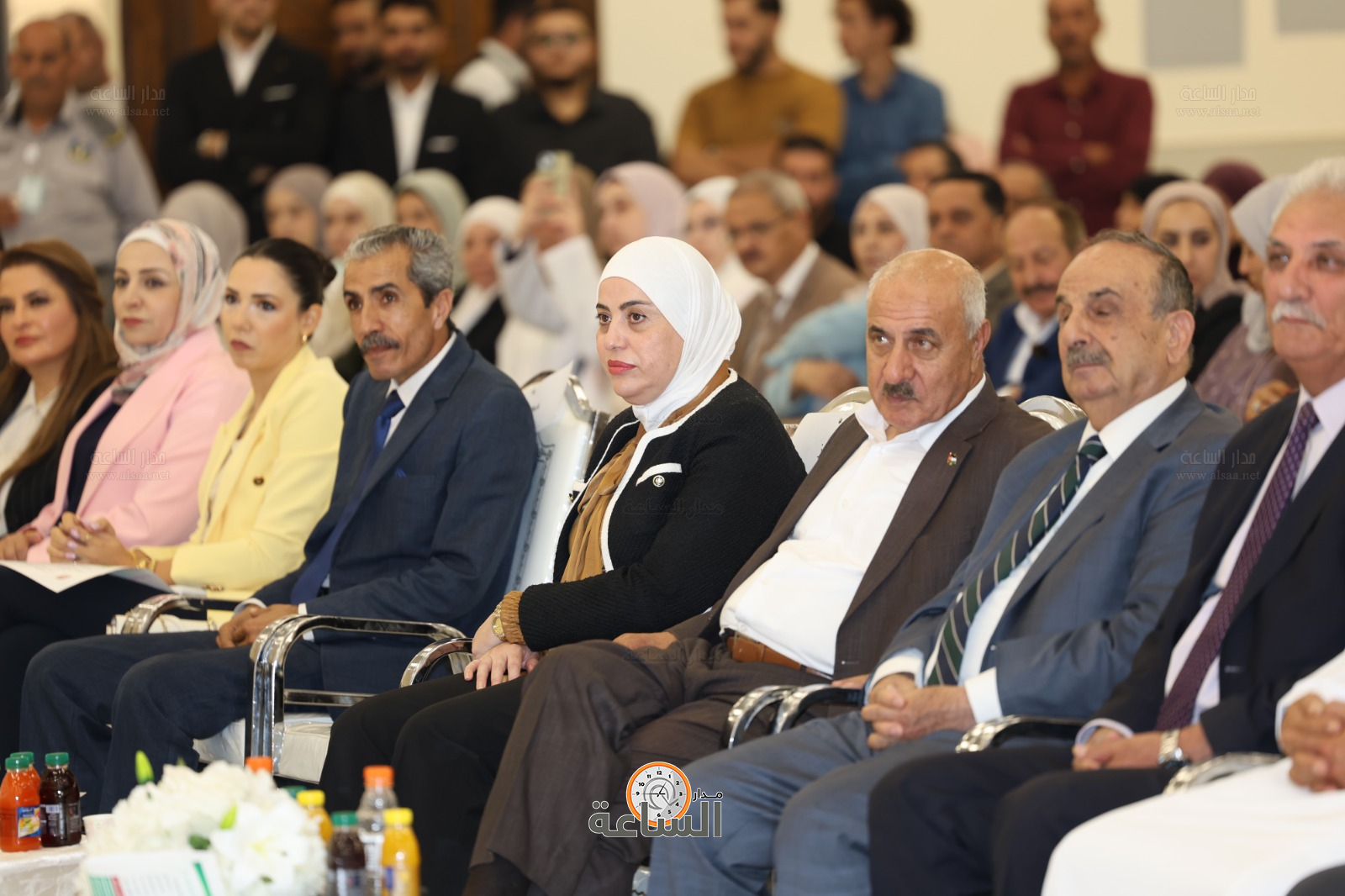 Madar Al-Saa Images 0.2358099544397867