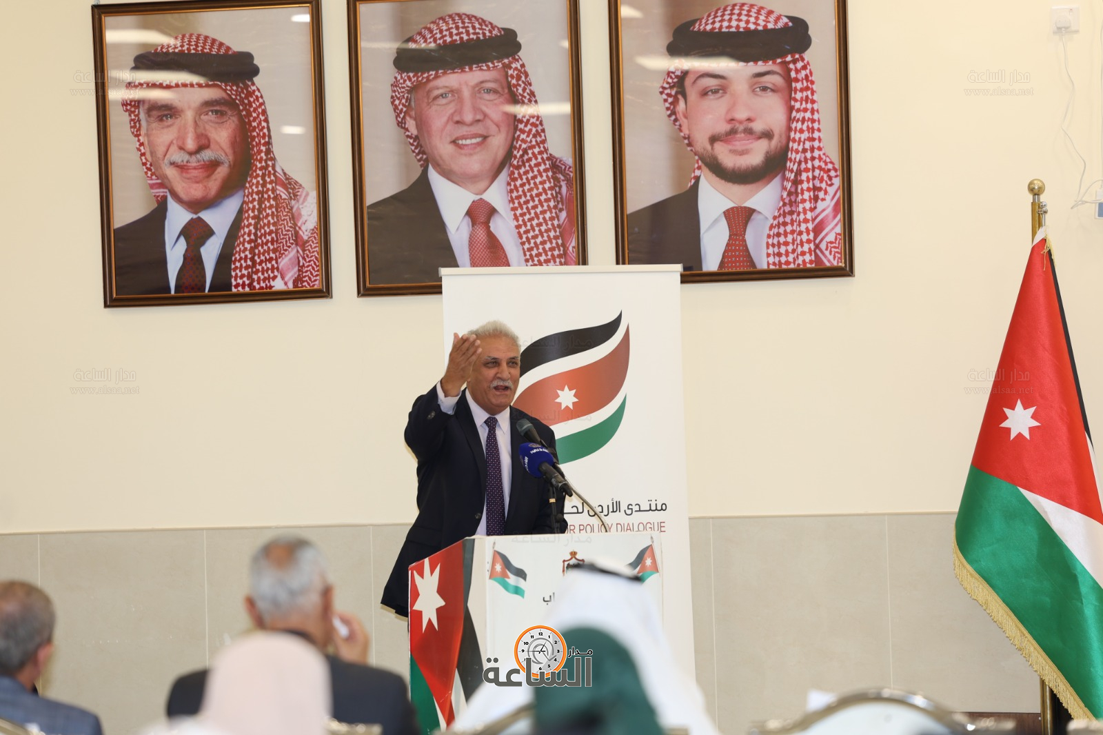 Madar Al-Saa Images 0.5480356074027878