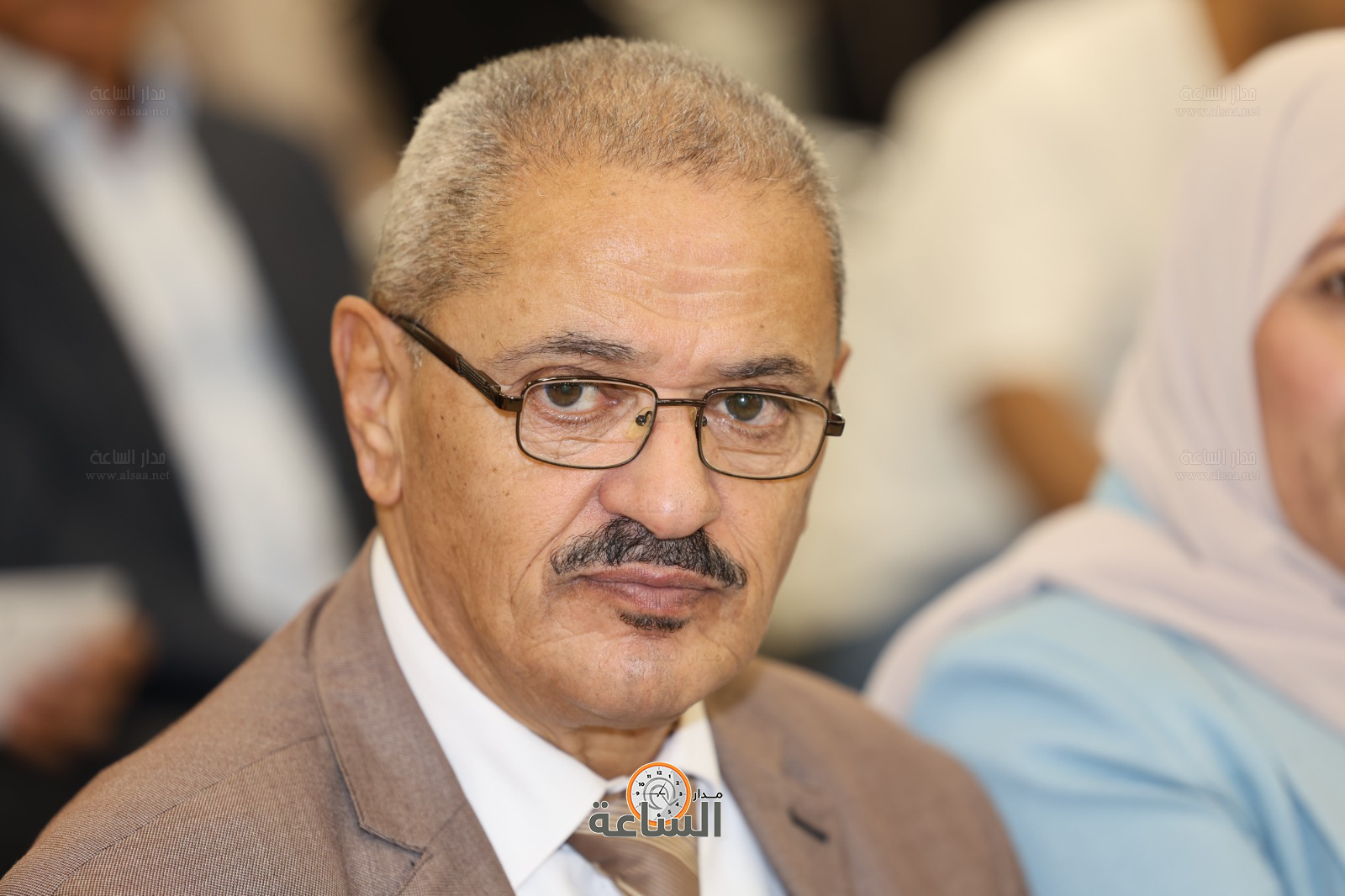 Madar Al-Saa Images 0.3243891863213033