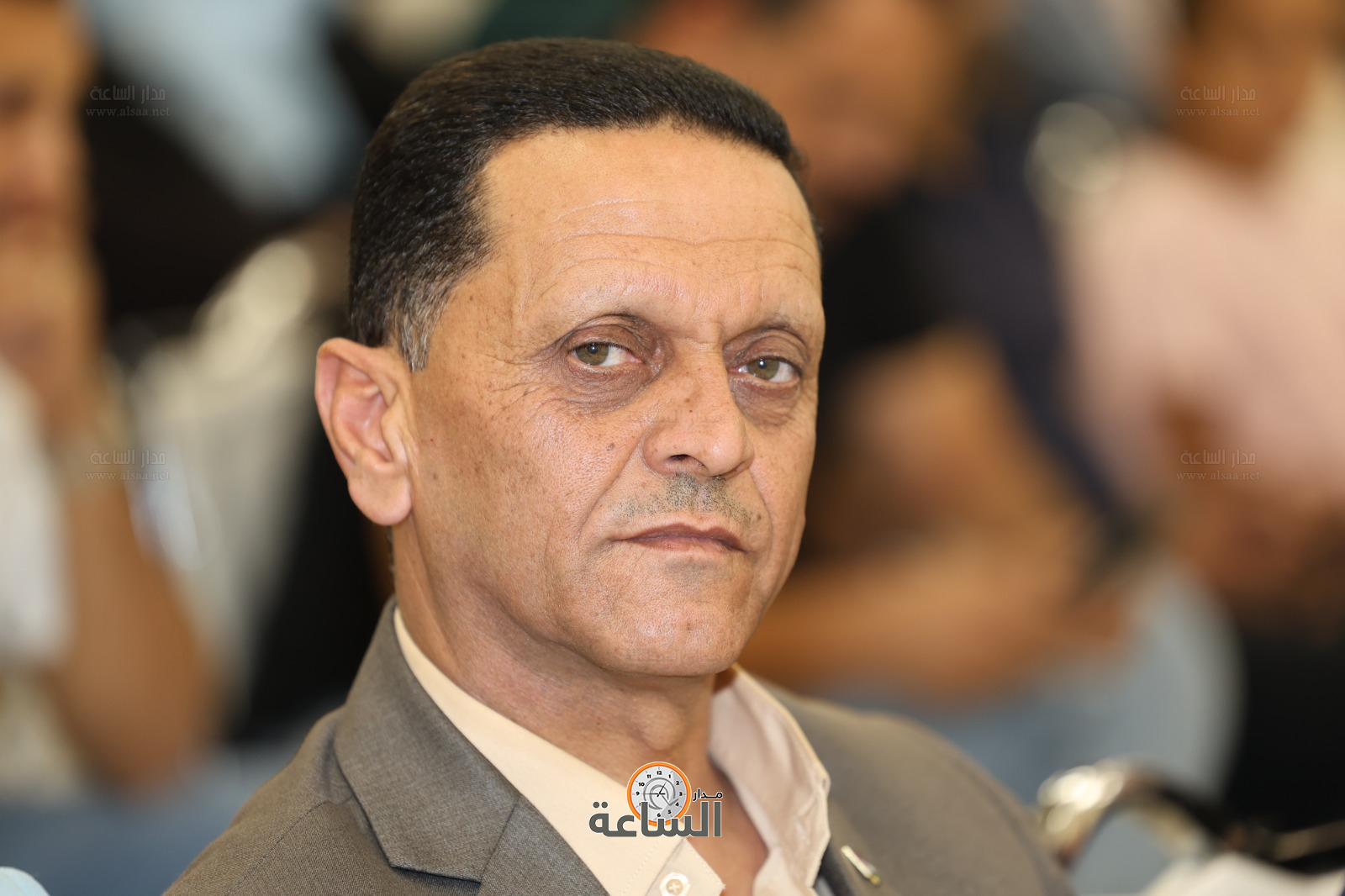 Madar Al-Saa Images 0.007926419140234287