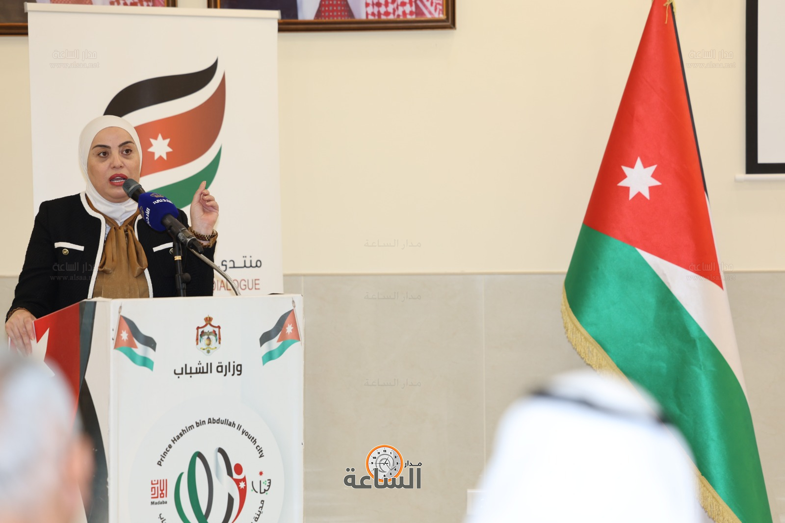 Madar Al-Saa Images 0.8533453375105113