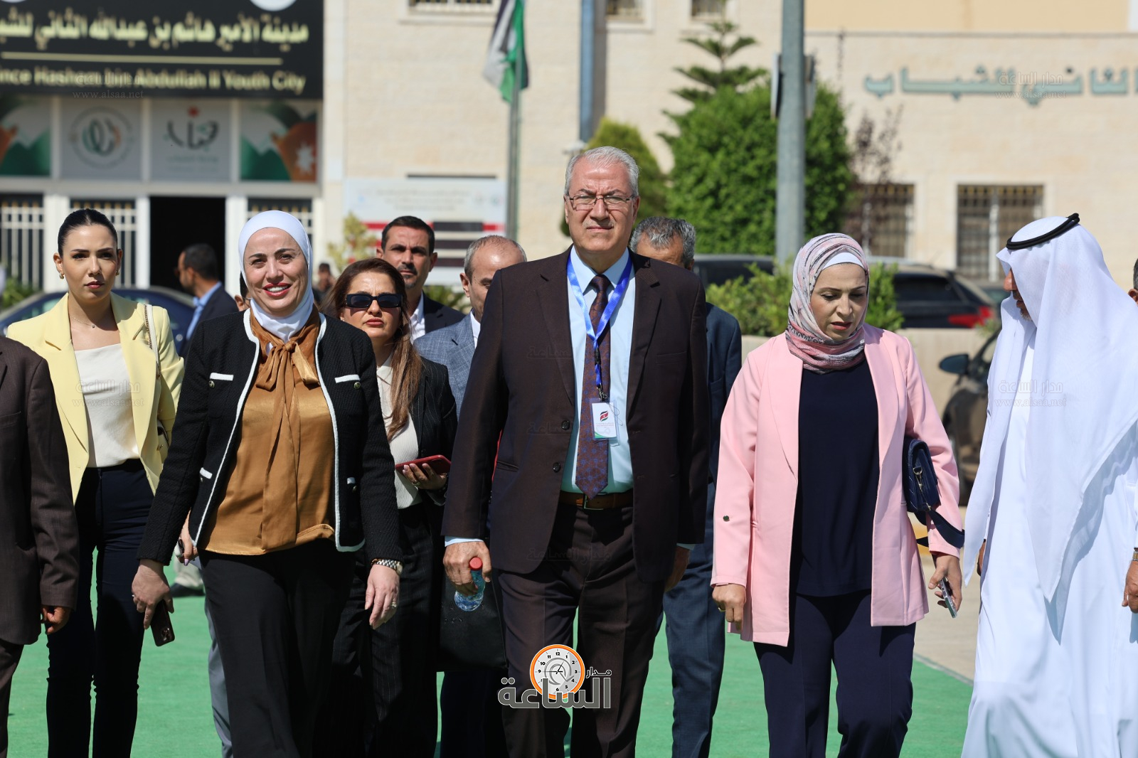 Madar Al-Saa Images 0.3963331408096219