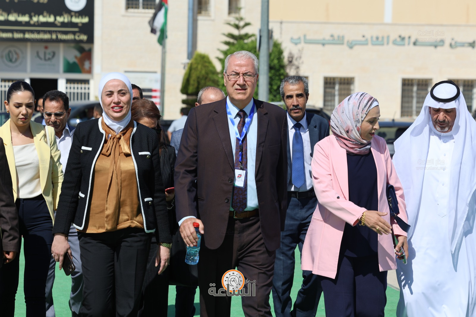 Madar Al-Saa Images 0.46193300981969654