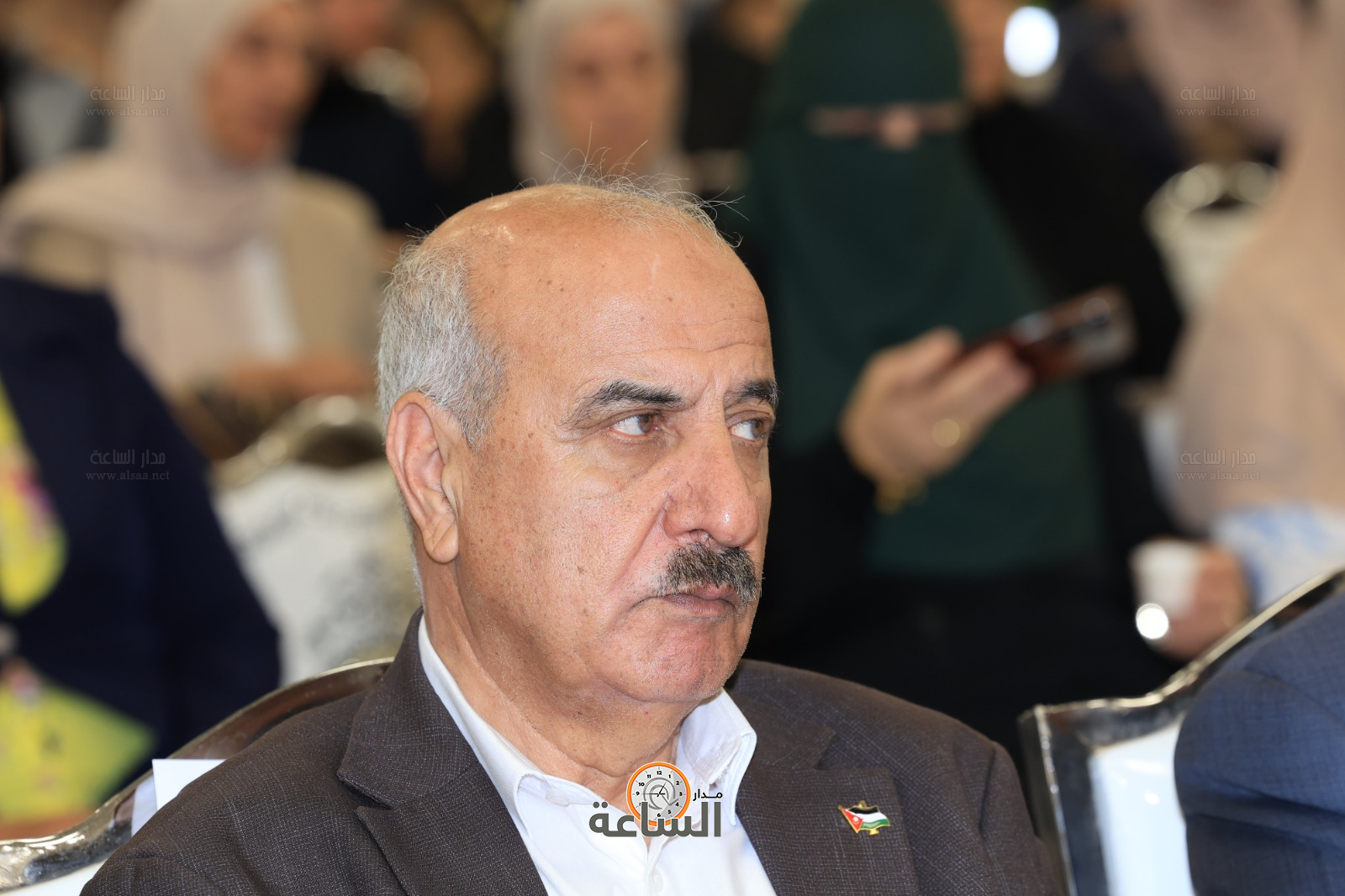 Madar Al-Saa Images 0.6911224512040848