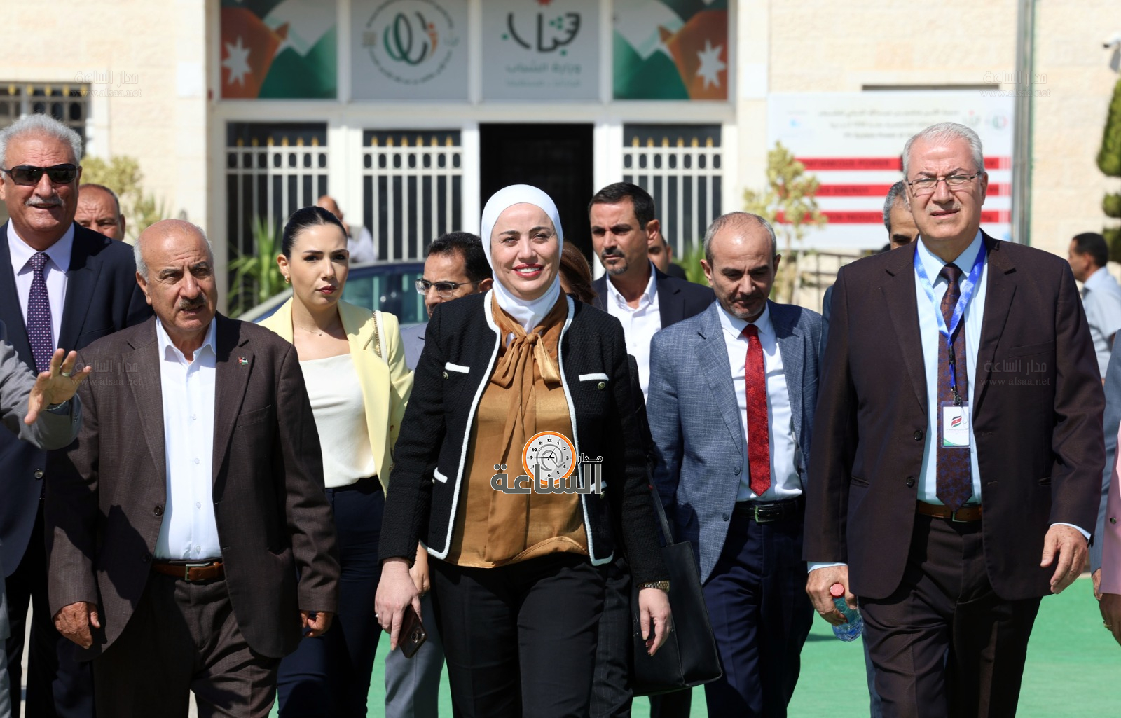 Madar Al-Saa Images 0.3938563820760044