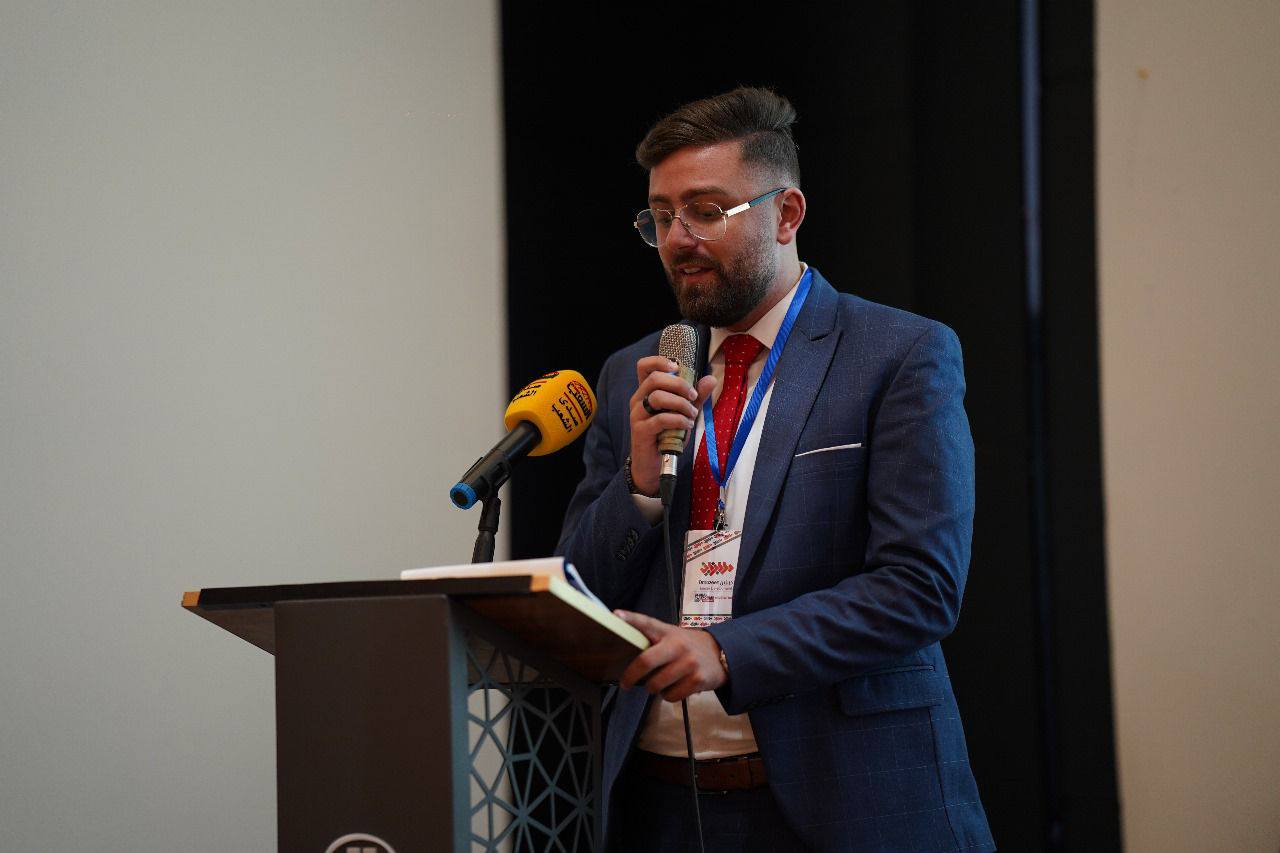 Madar Al-Saa Images 0.5594563133632132