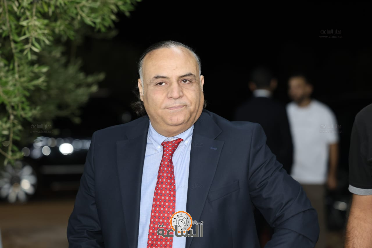 Madar Al-Saa Images 0.7157100363561265