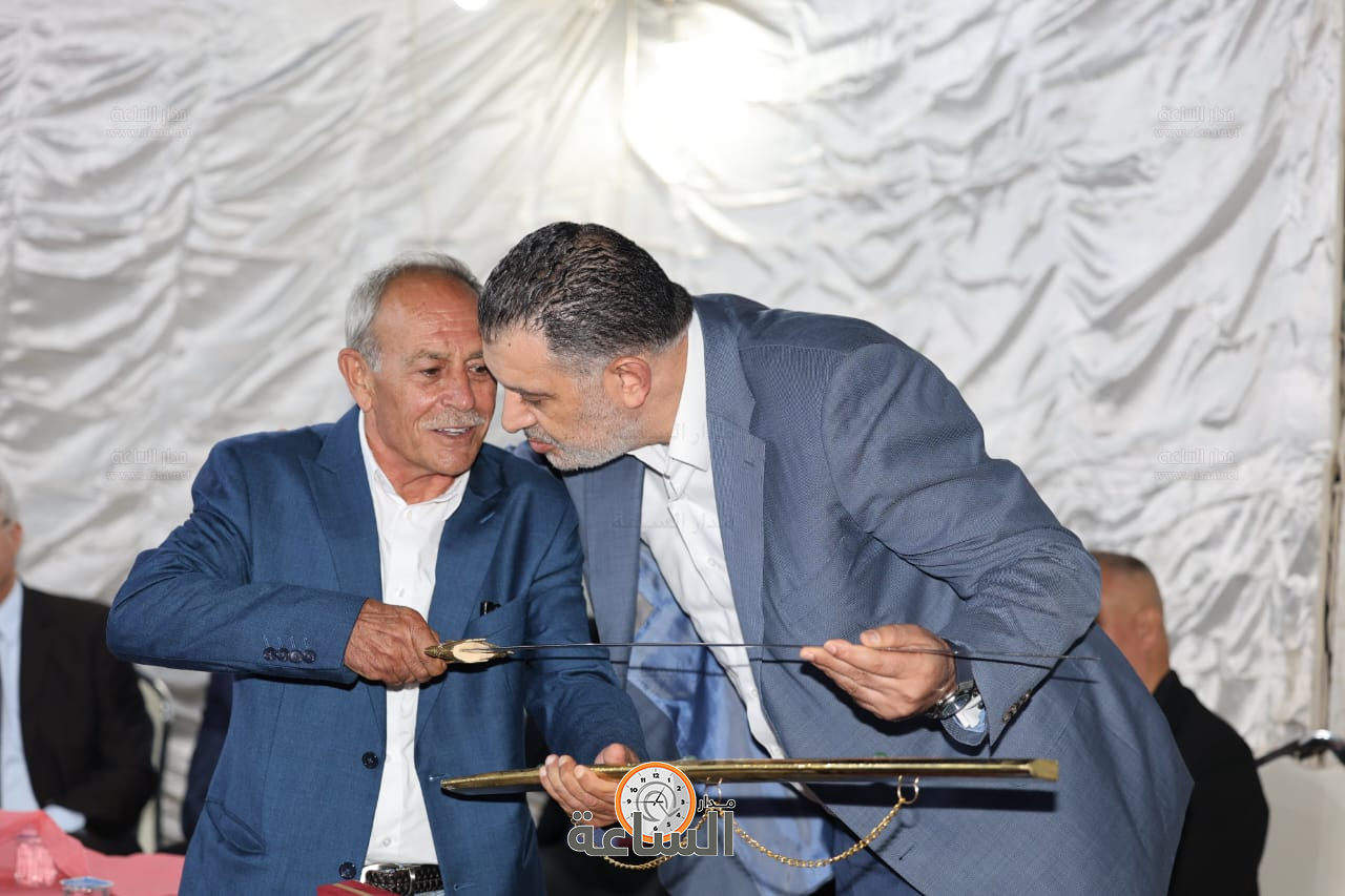 Madar Al-Saa Images 0.940929345248585