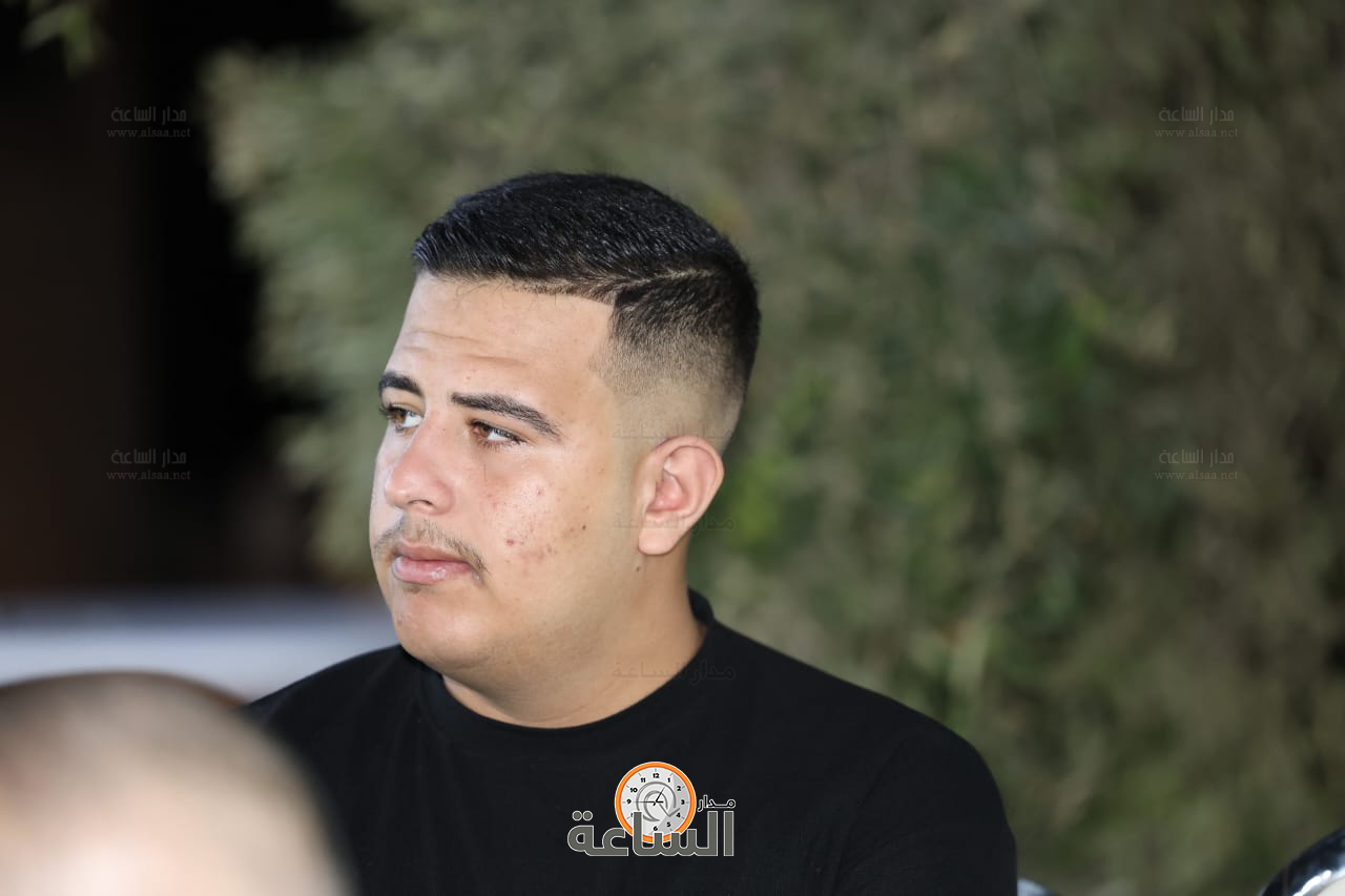 Madar Al-Saa Images 0.22500716015883704