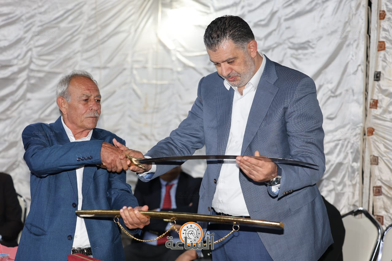 Madar Al-Saa Images 0.03182795362363544