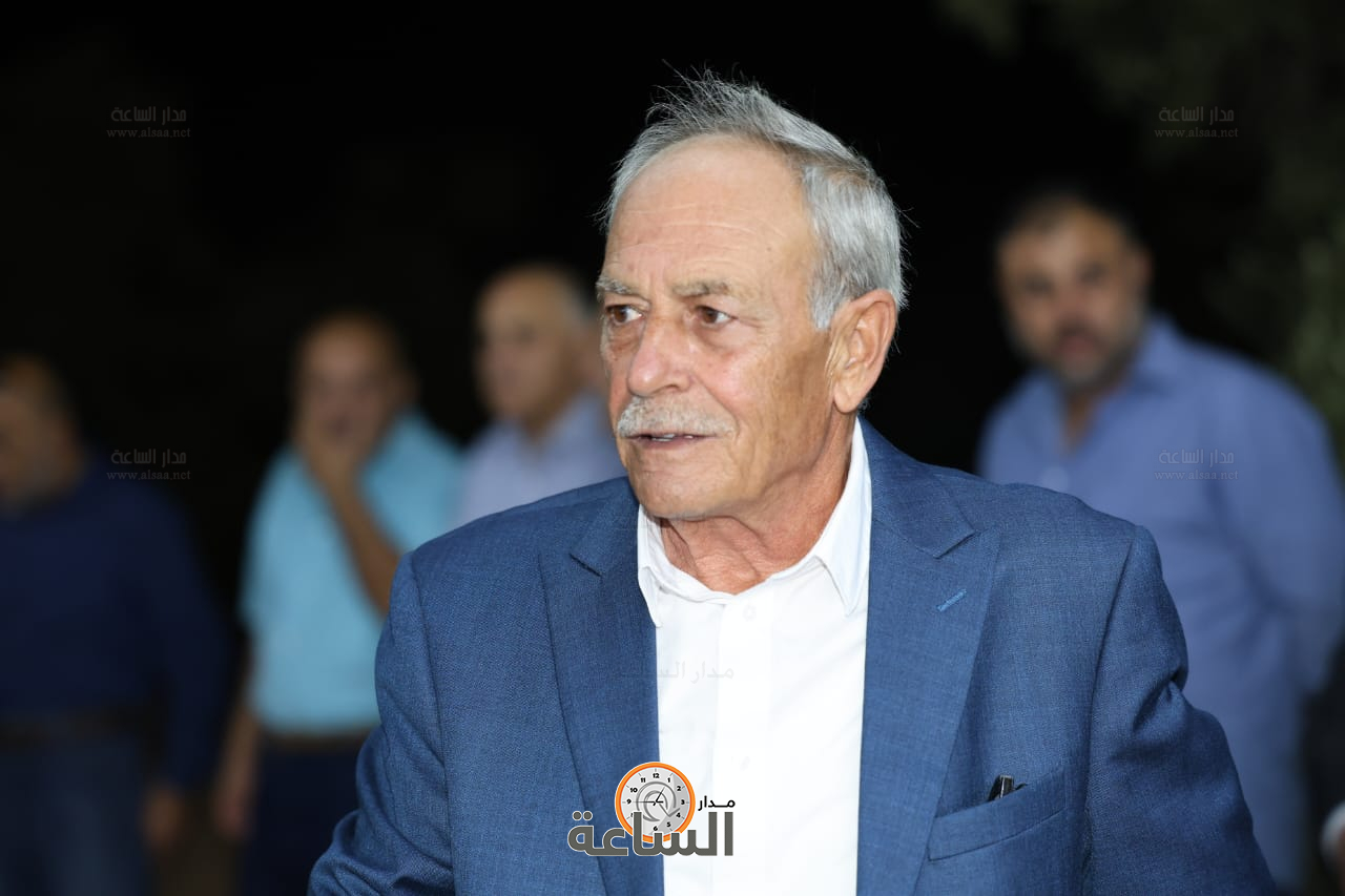 Madar Al-Saa Images 0.23353197648558122