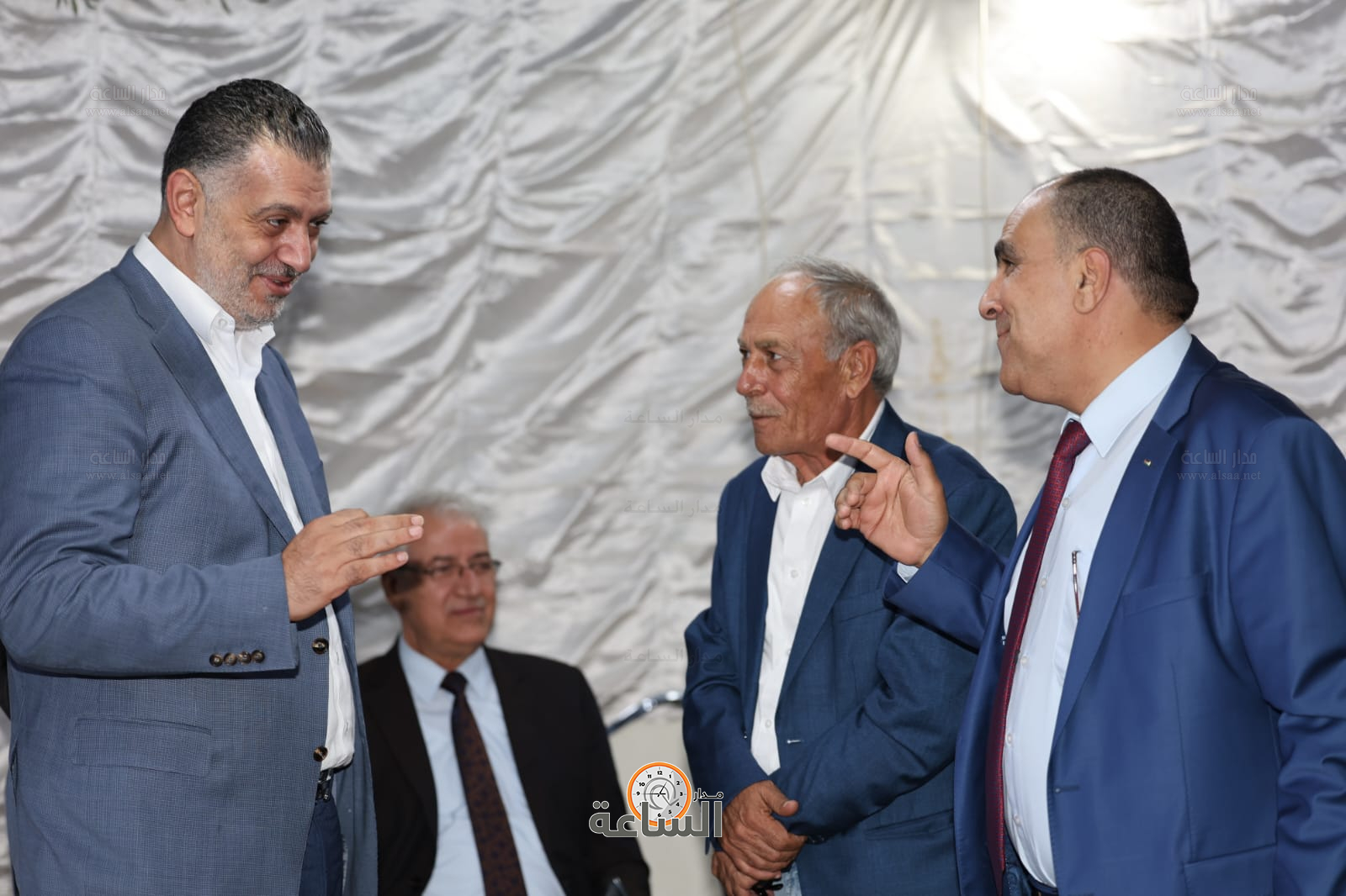 Madar Al-Saa Images 0.8663667903880816