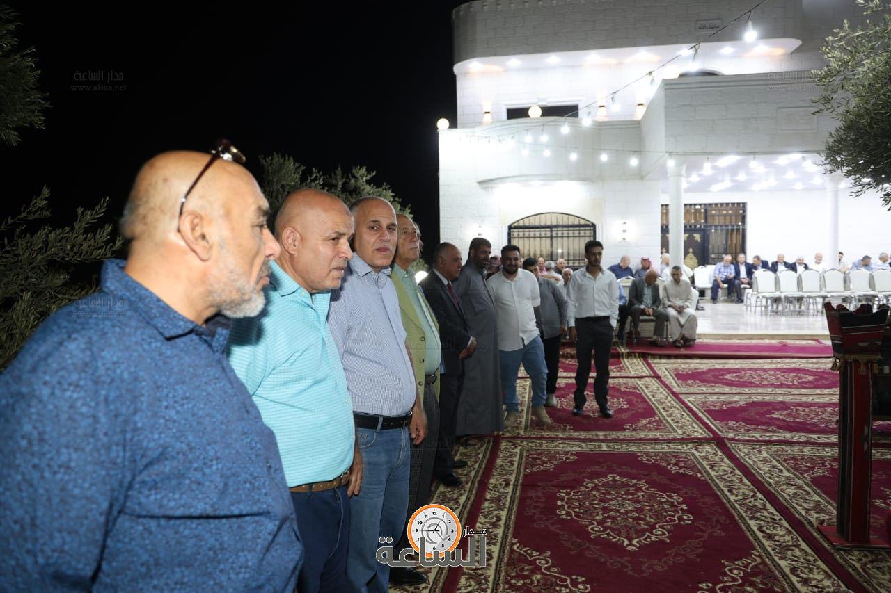 Madar Al-Saa Images 0.30247895536260305