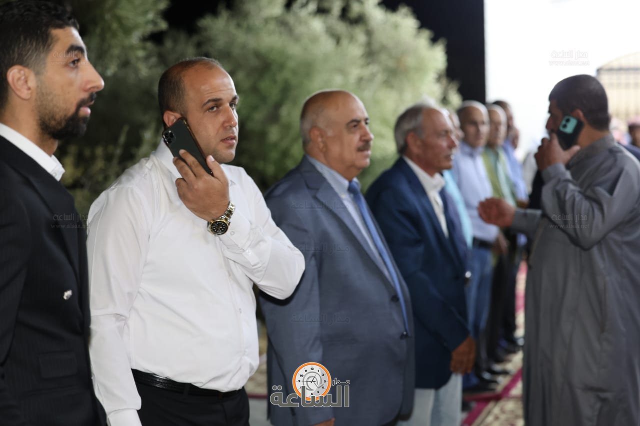 Madar Al-Saa Images 0.16610130905107567