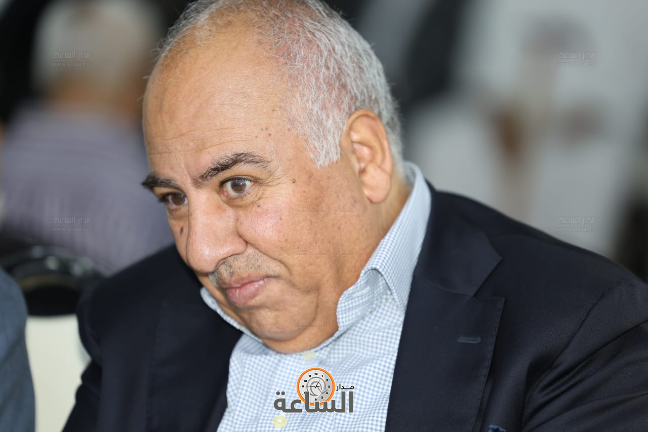 Madar Al-Saa Images 0.38230876881632736