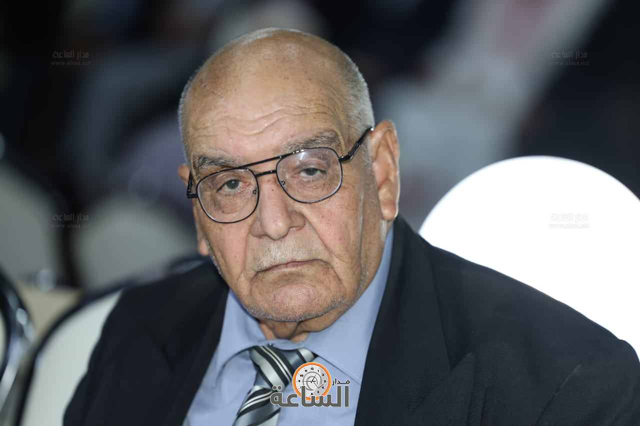 Madar Al-Saa Images 0.4385876282140614