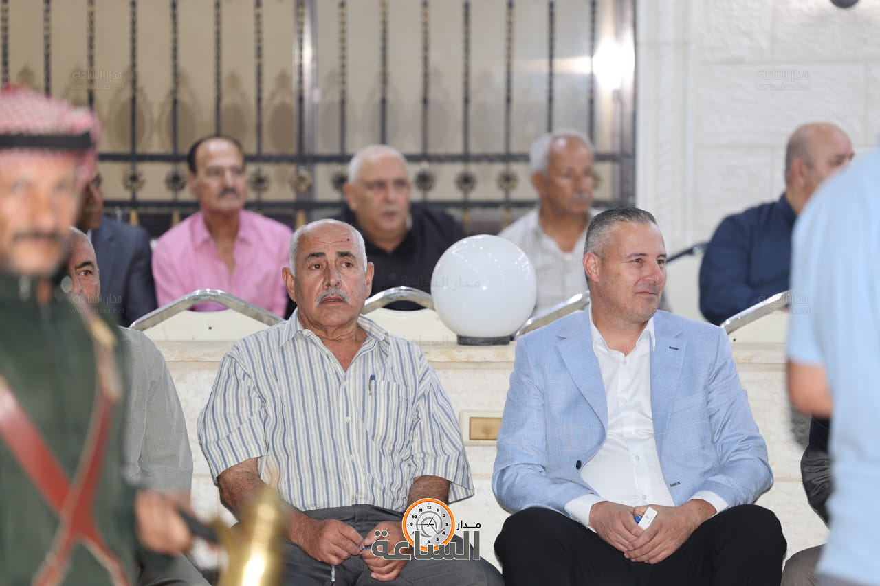 Madar Al-Saa Images 0.9832700932712496