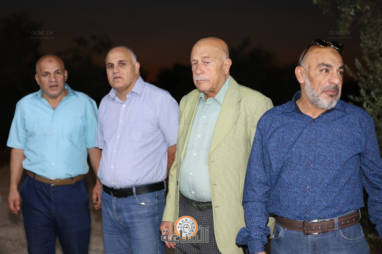 Madar Al-Saa Images 0.2711256151605189