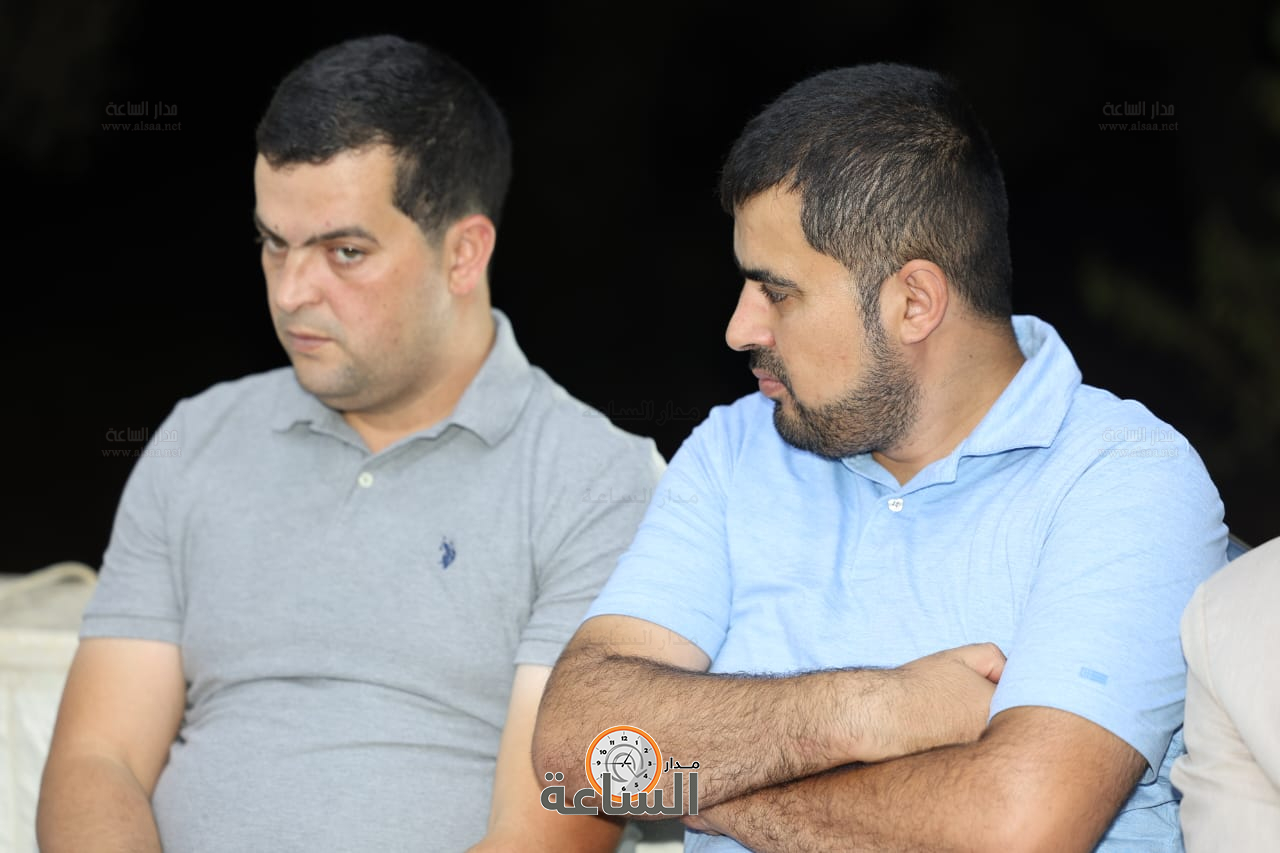 Madar Al-Saa Images 0.627122653241836