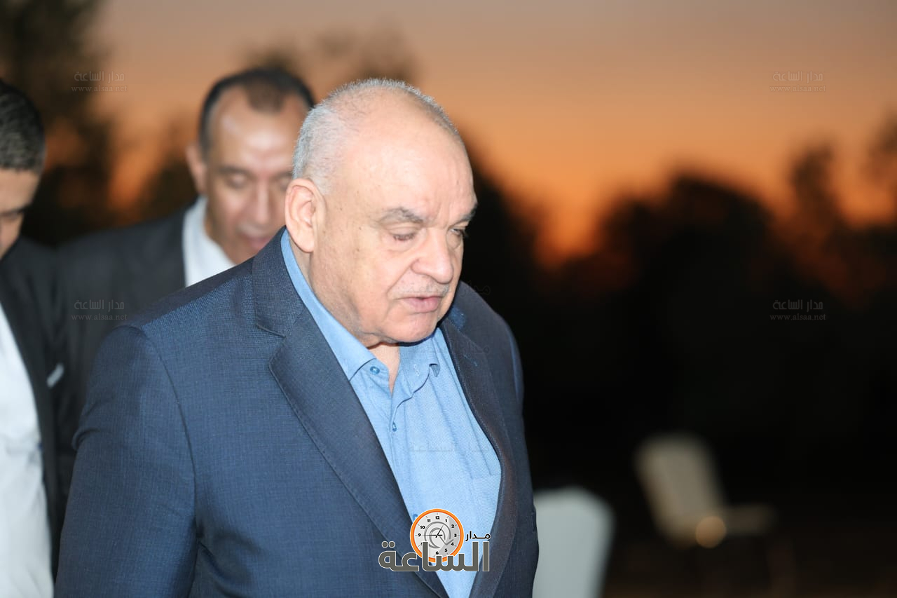 Madar Al-Saa Images 0.24699036068014313