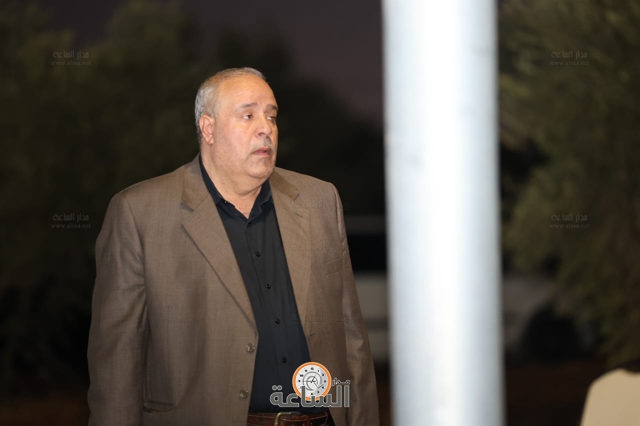 Madar Al-Saa Images 0.6193998507393029