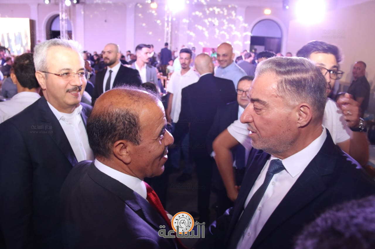 Madar Al-Saa Images 0.6717542918422128