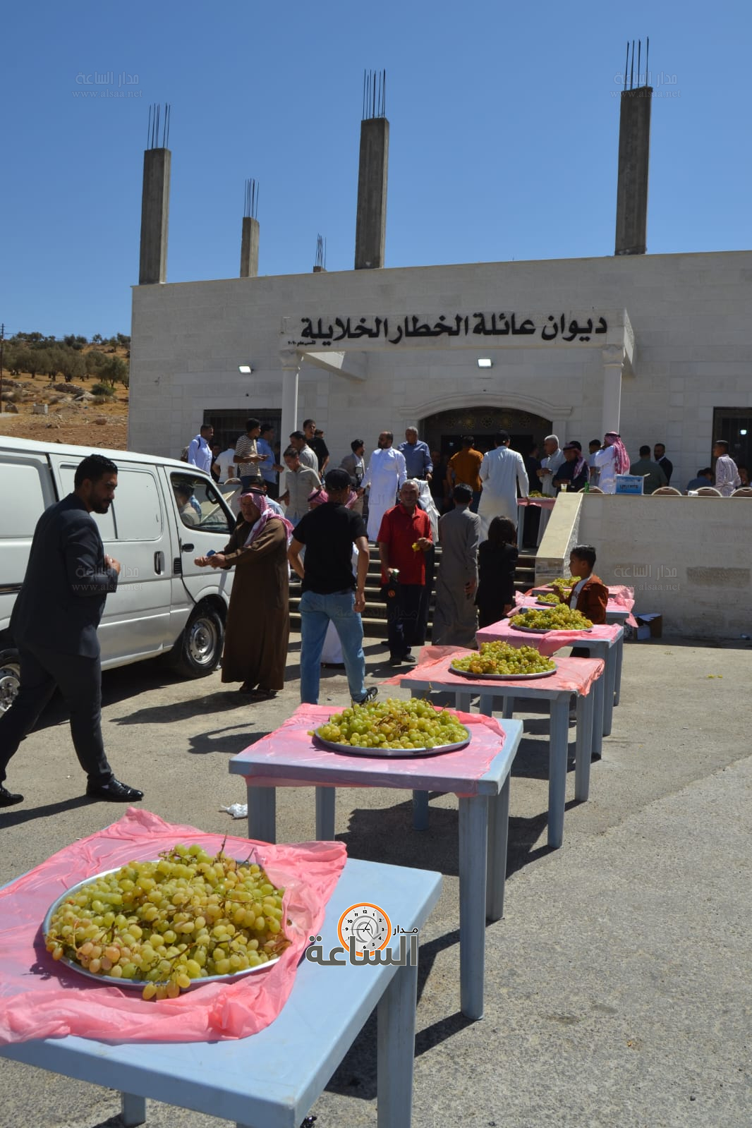 Madar Al-Saa Images 0.9654985977264792