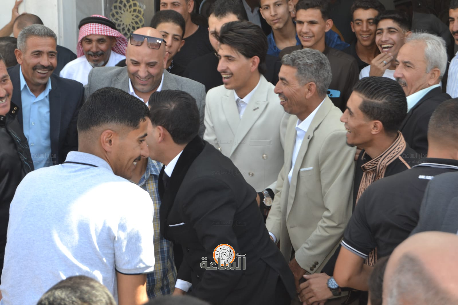 Madar Al-Saa Images 0.10956398848621285