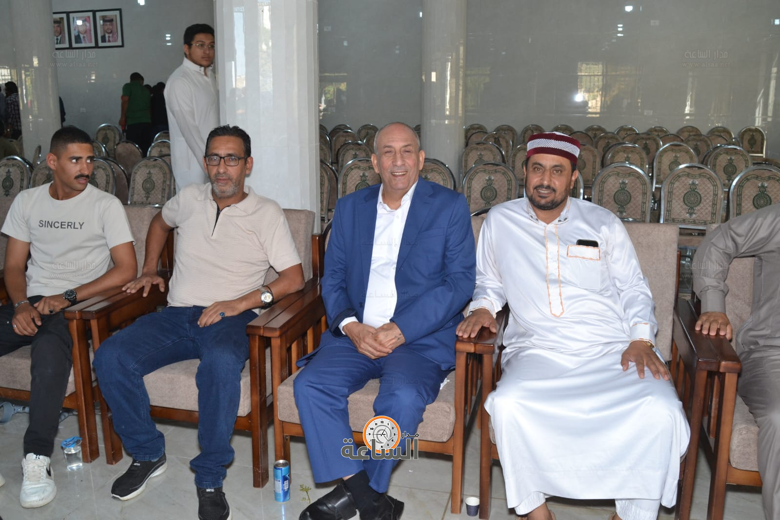 Madar Al-Saa Images 0.948356393582959