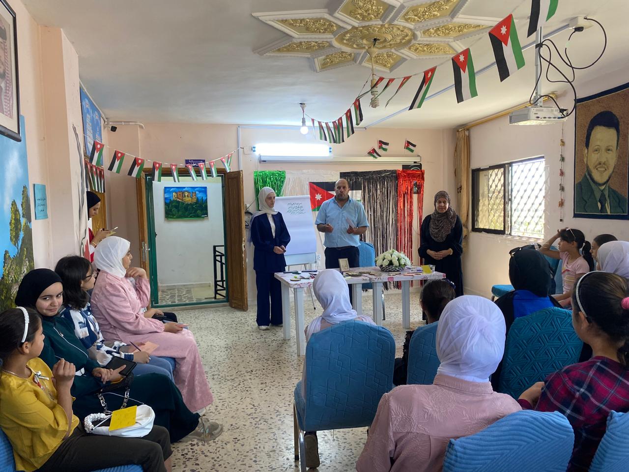 Madar Al-Saa Images 0.8039762963249022