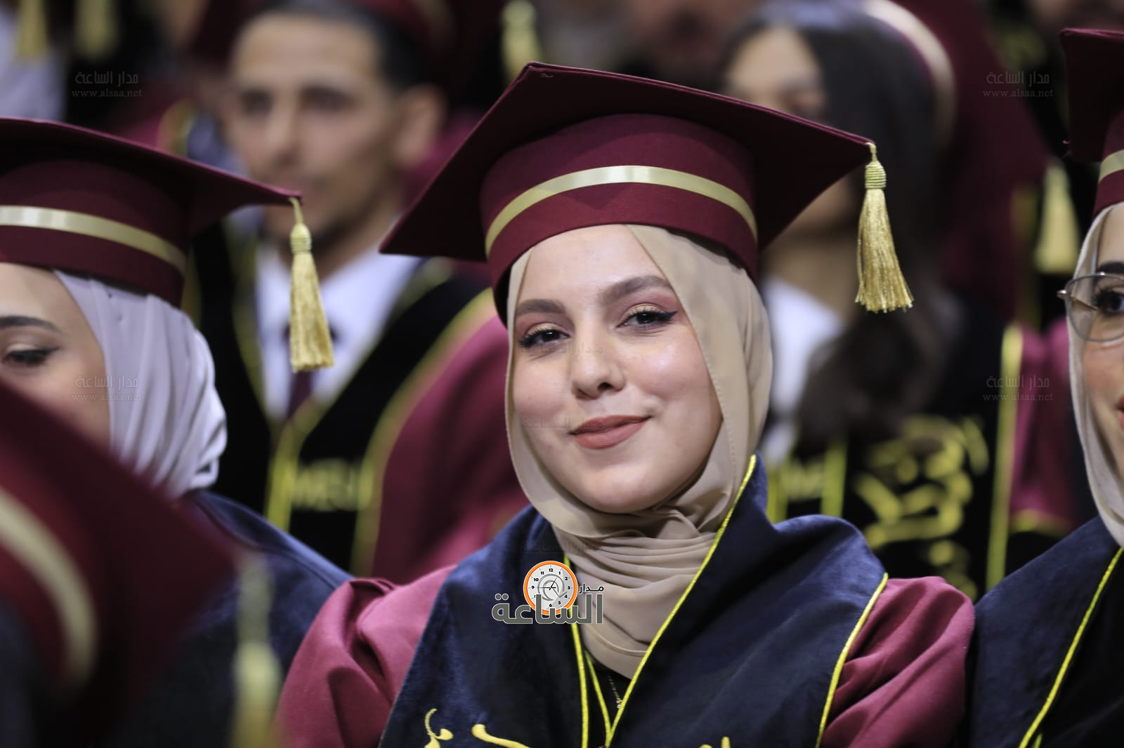 Madar Al-Saa Images 0.24163538550934482