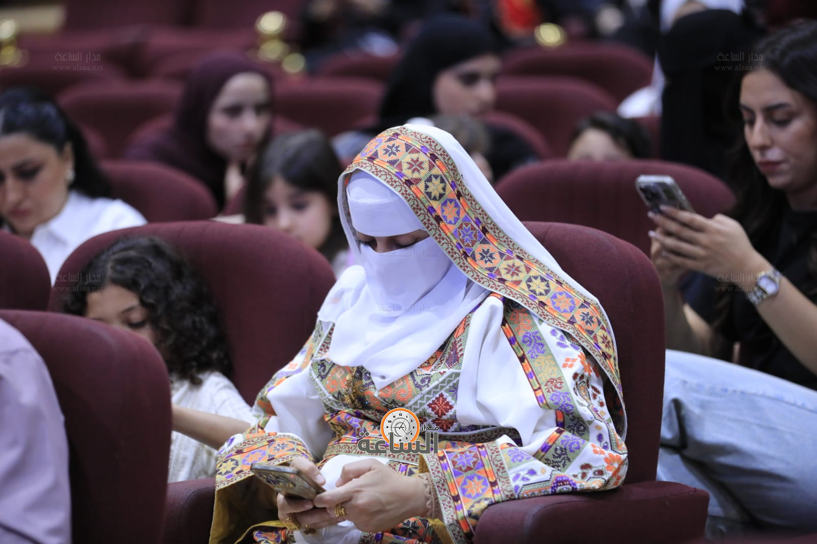 Madar Al-Saa Images 0.6424717522655783