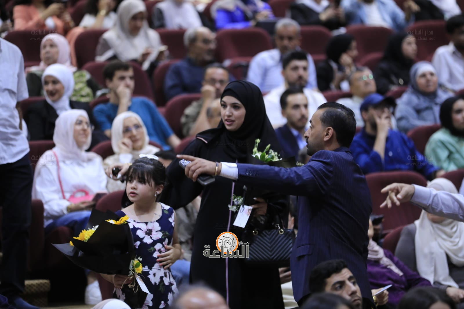 Madar Al-Saa Images 0.6715981651974511