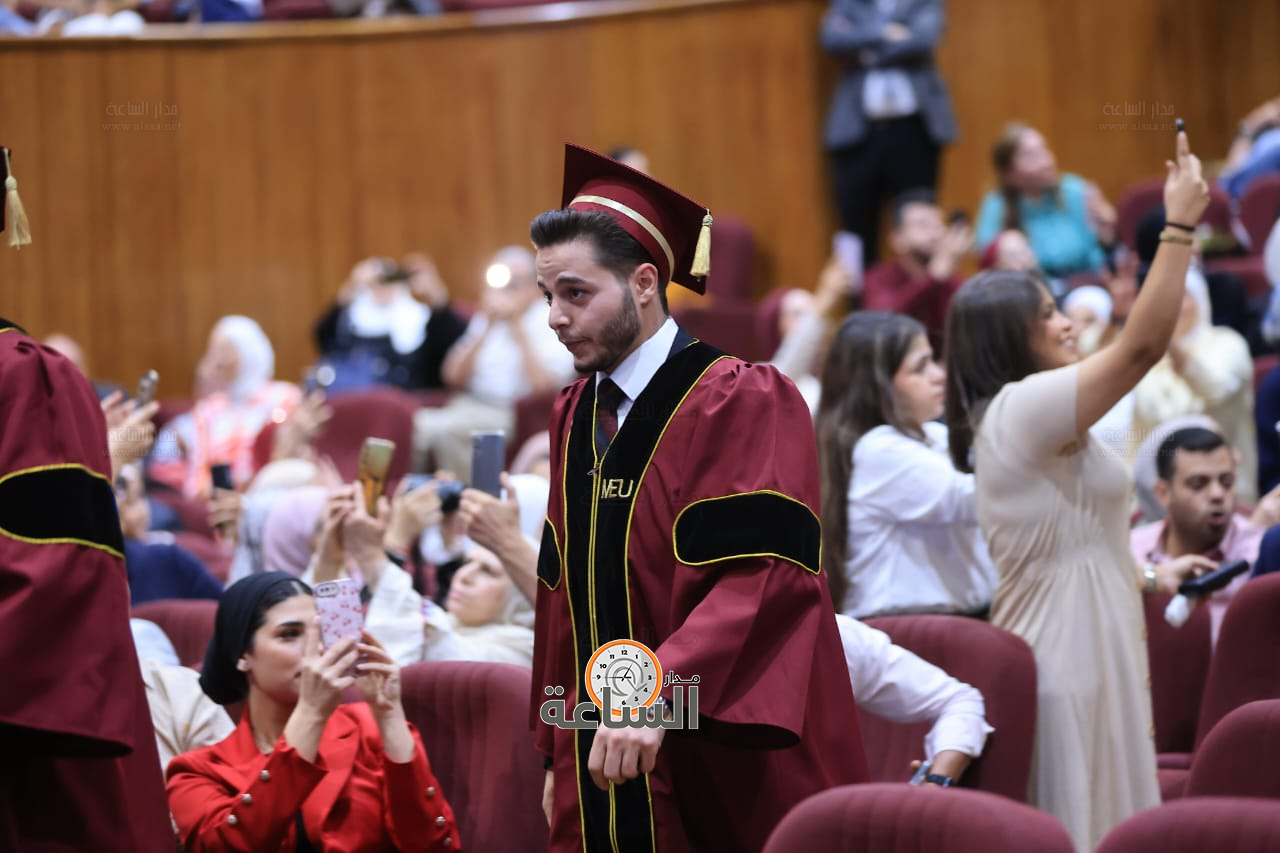 Madar Al-Saa Images 0.384109939353914