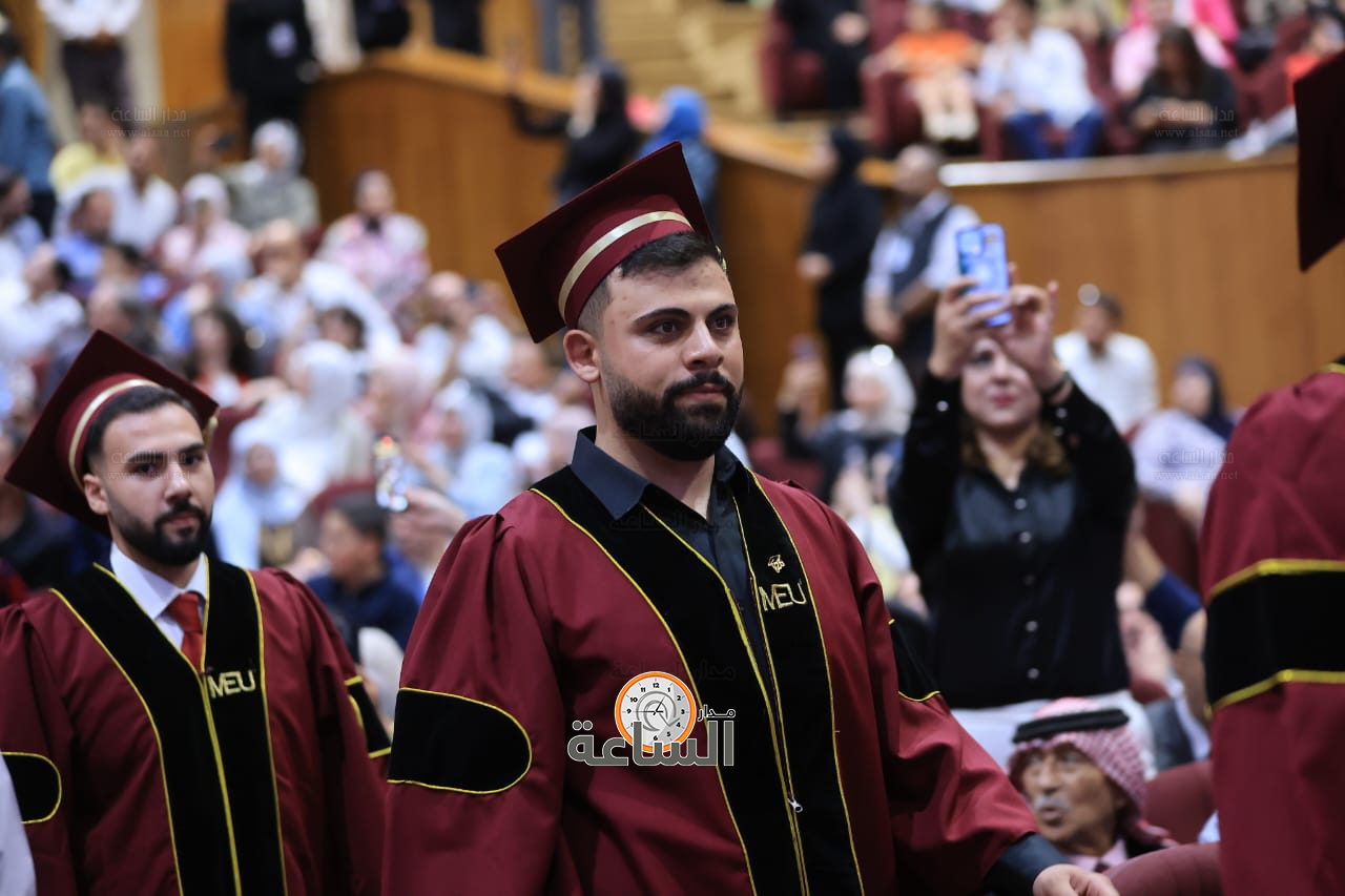 Madar Al-Saa Images 0.8918604635100623