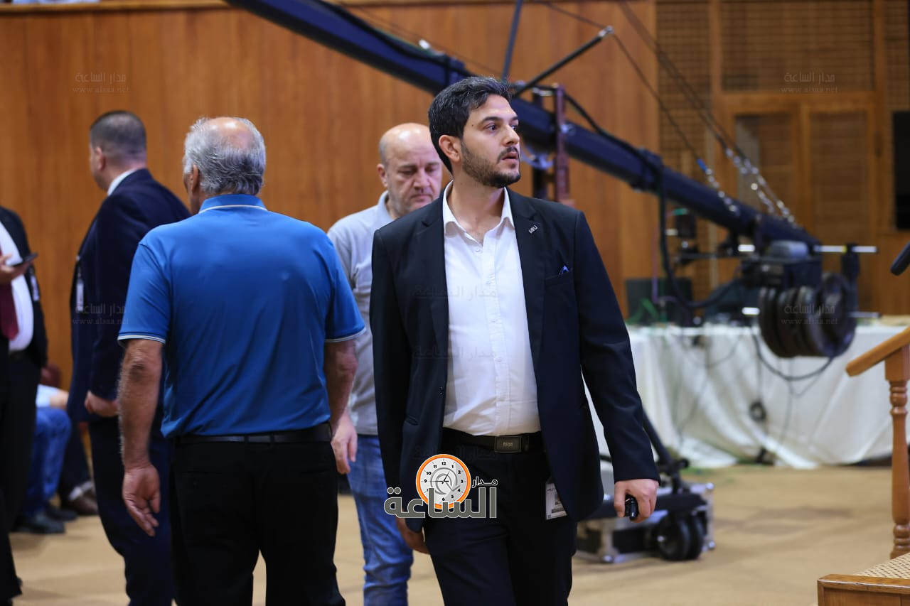 Madar Al-Saa Images 0.9389781924931927