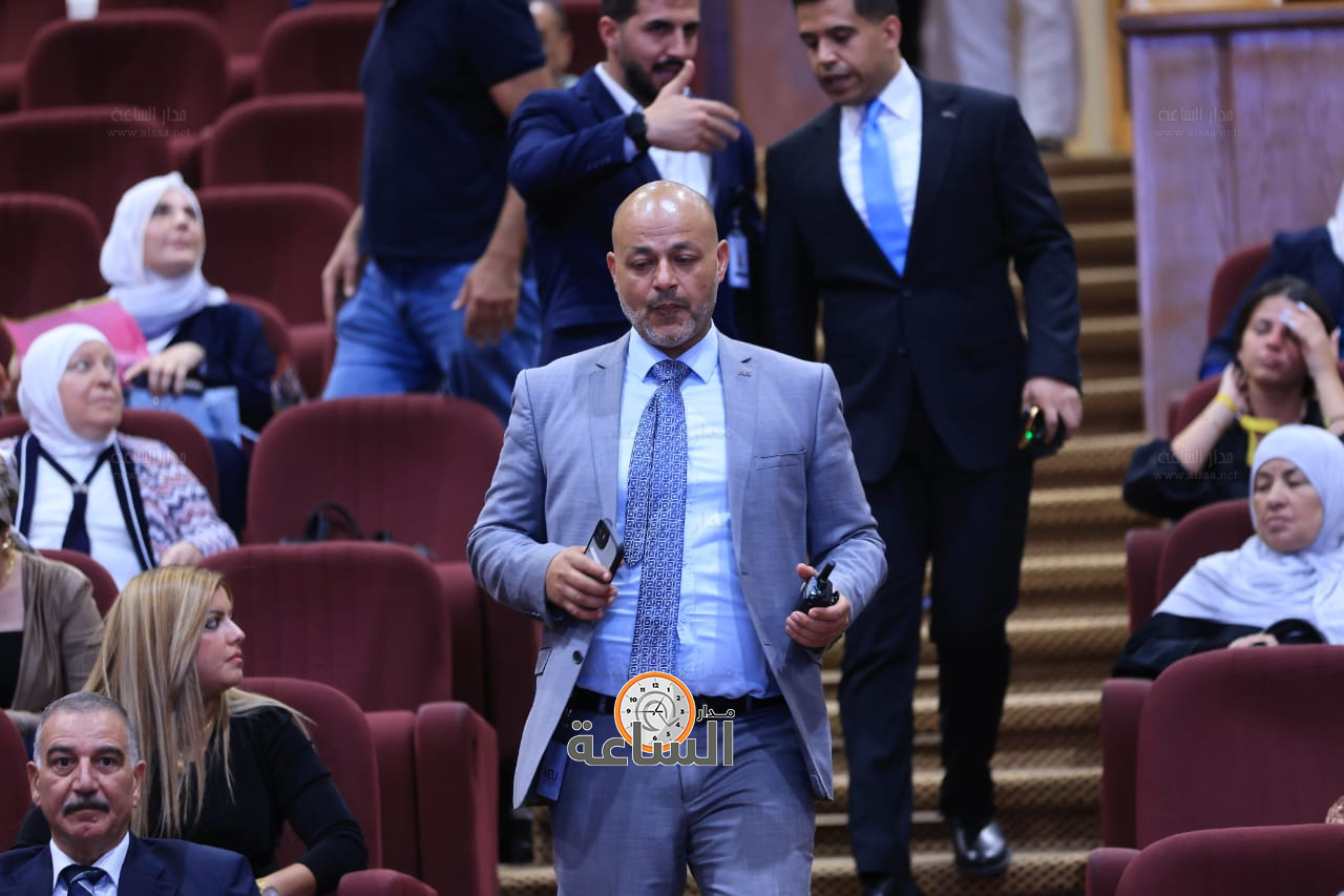 Madar Al-Saa Images 0.921258492557029