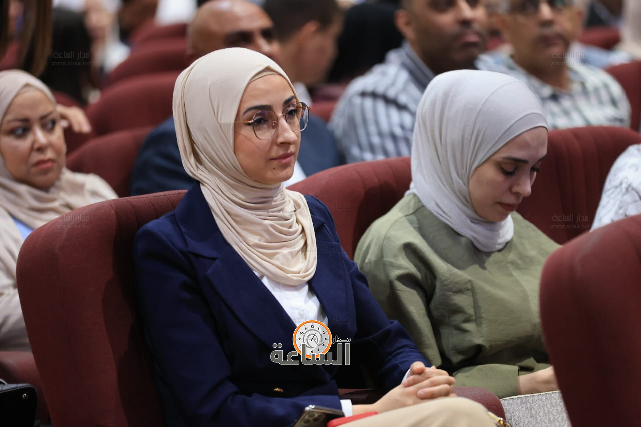 Madar Al-Saa Images 0.42209818627061235